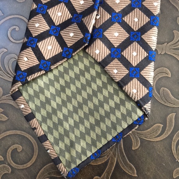 Bruno Piattelli Pure Silk Tie - Picture 5 of 9